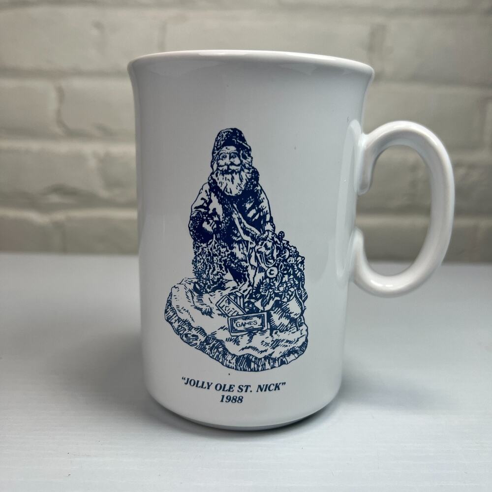 June McKenna Jolly Ole St Nick 1988 Mug Tams England Collector Society 1996